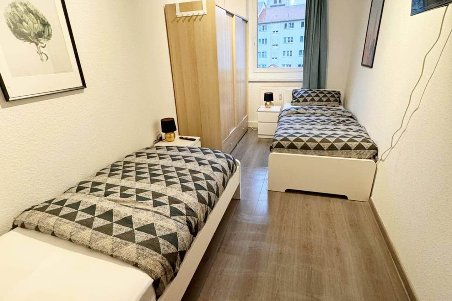 AP8-1 · Monteurzimmer Zentrum – 6 Betten, A38 Foto 2