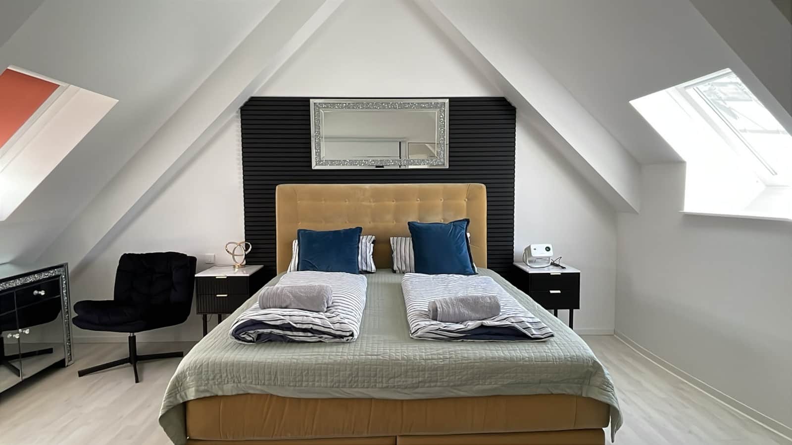 DACH · Über den Dächern Leipzigs – Loft Grimmaische Str. 25 (120 m²) Foto 16